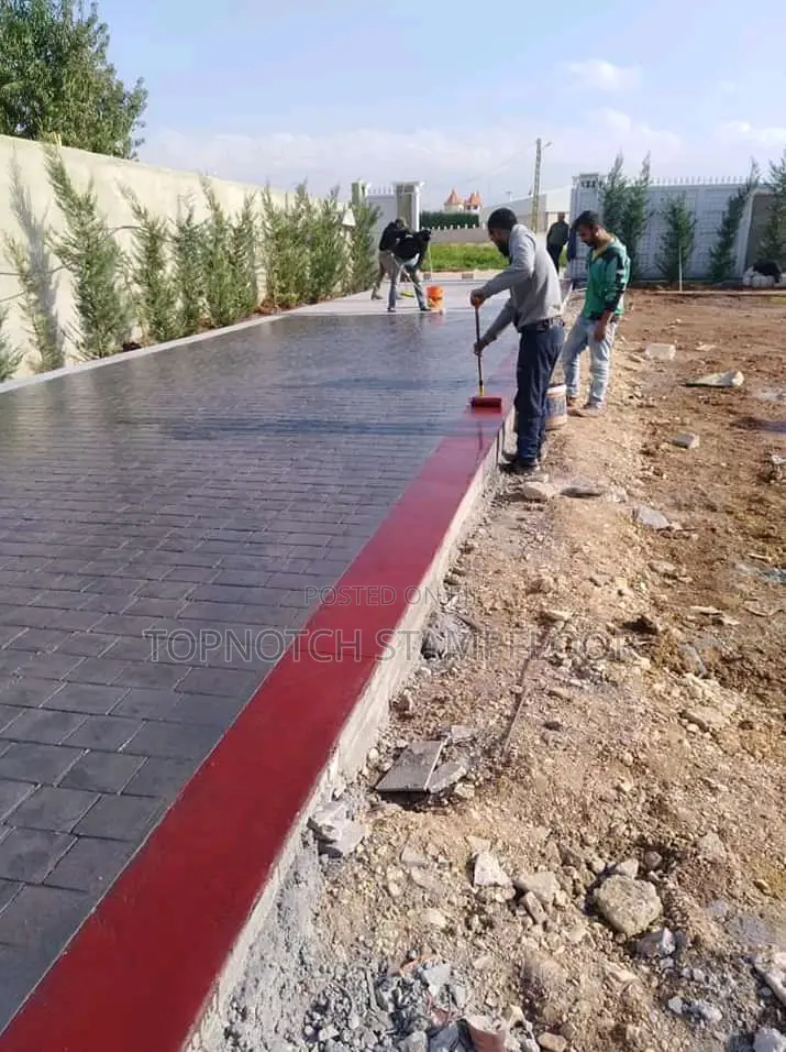 Concrete Floor Design With Color and Patterns