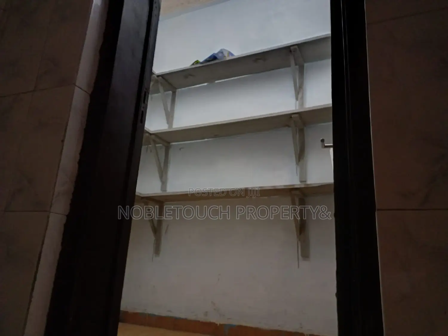 3bdrm Block of Flats in Olokunola Off Lekki for Sale