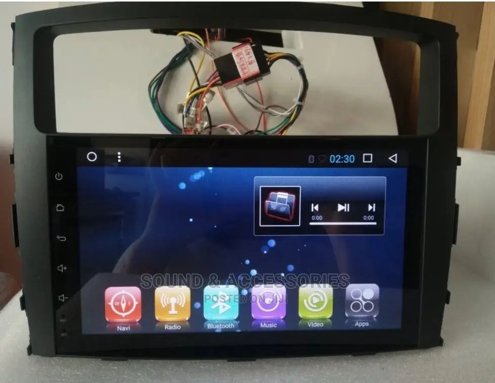 Mitsubishi Pajero 2006-14 Android Player With Reverse Camera
