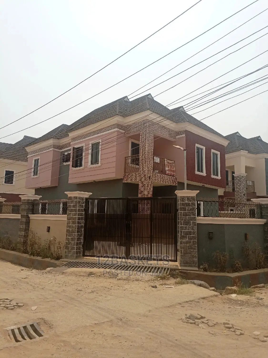 Furnished 4bdrm Duplex in Oshorun Estate, Opic, Isheri North for sale