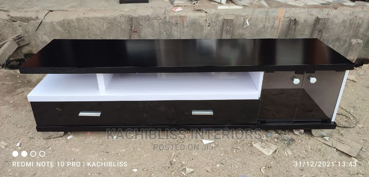 5ft Tv Console