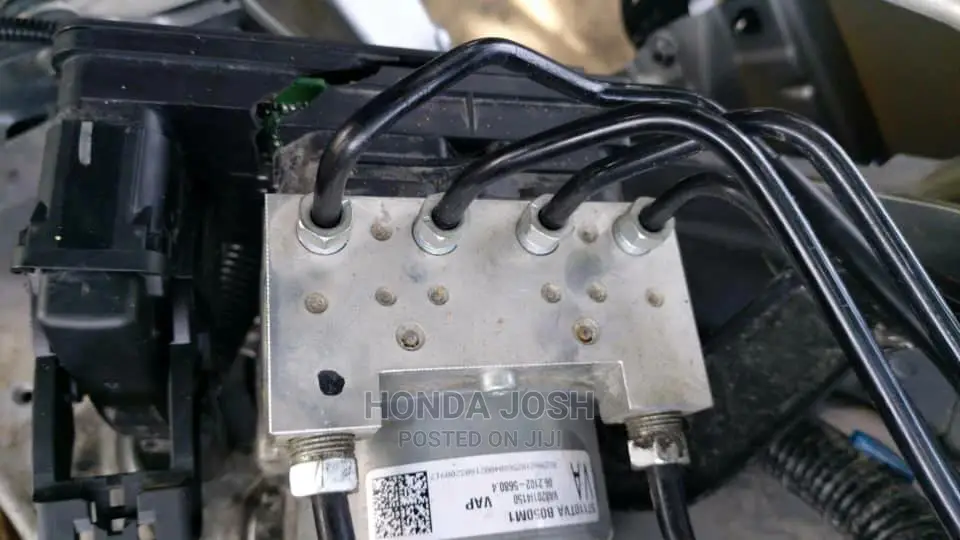 ABS Control Module/Fusebox for All Models of Honda and Acura