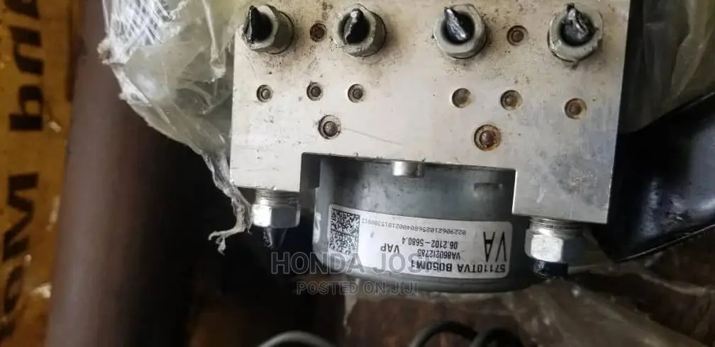 ABS Control Module/Fusebox for All Models of Honda and Acura