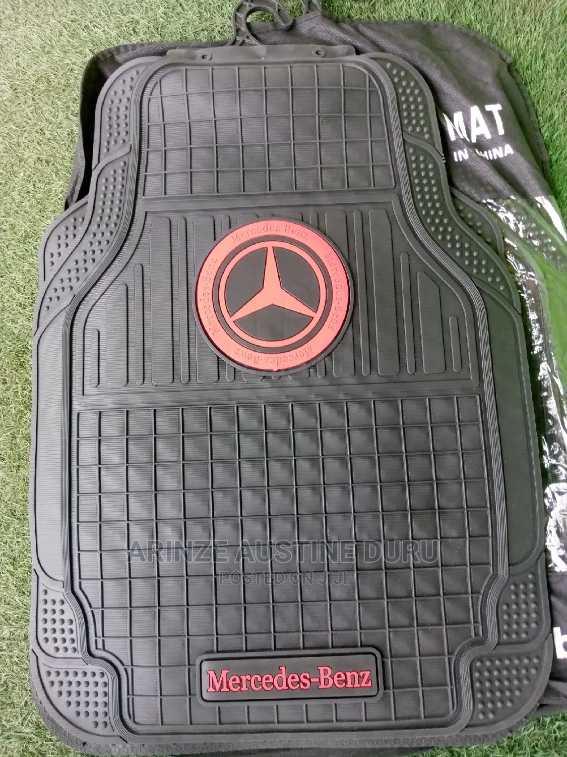 Mercedex Benz Floor Mat Box