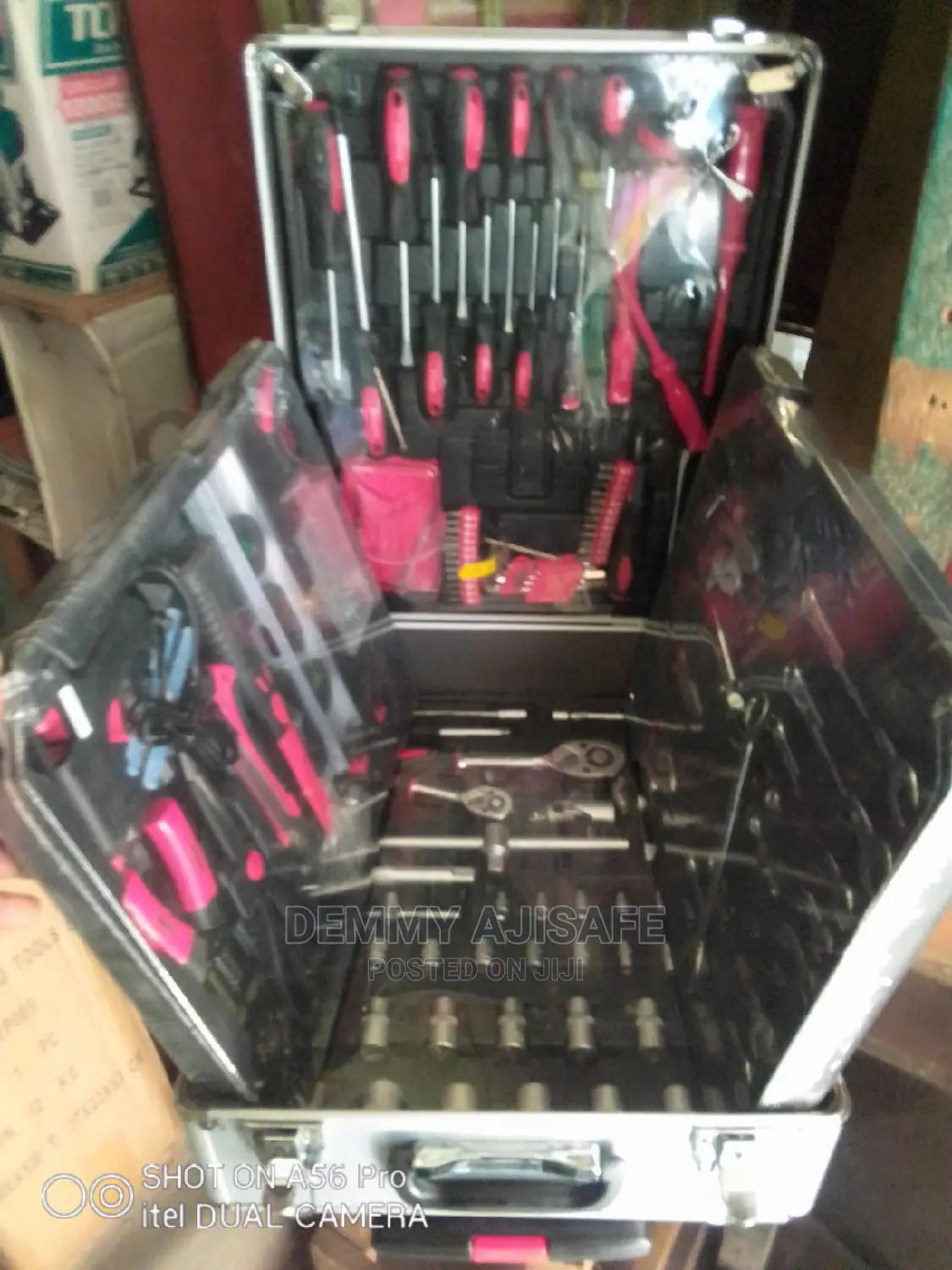 186pcs of Engineering Tools Set