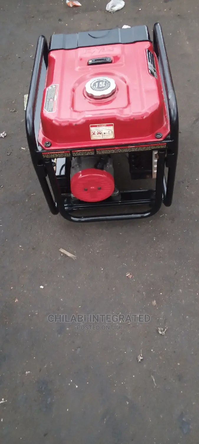 4 Months Old Very Strong 4KVA SENCI EC8500 Copper Generator
