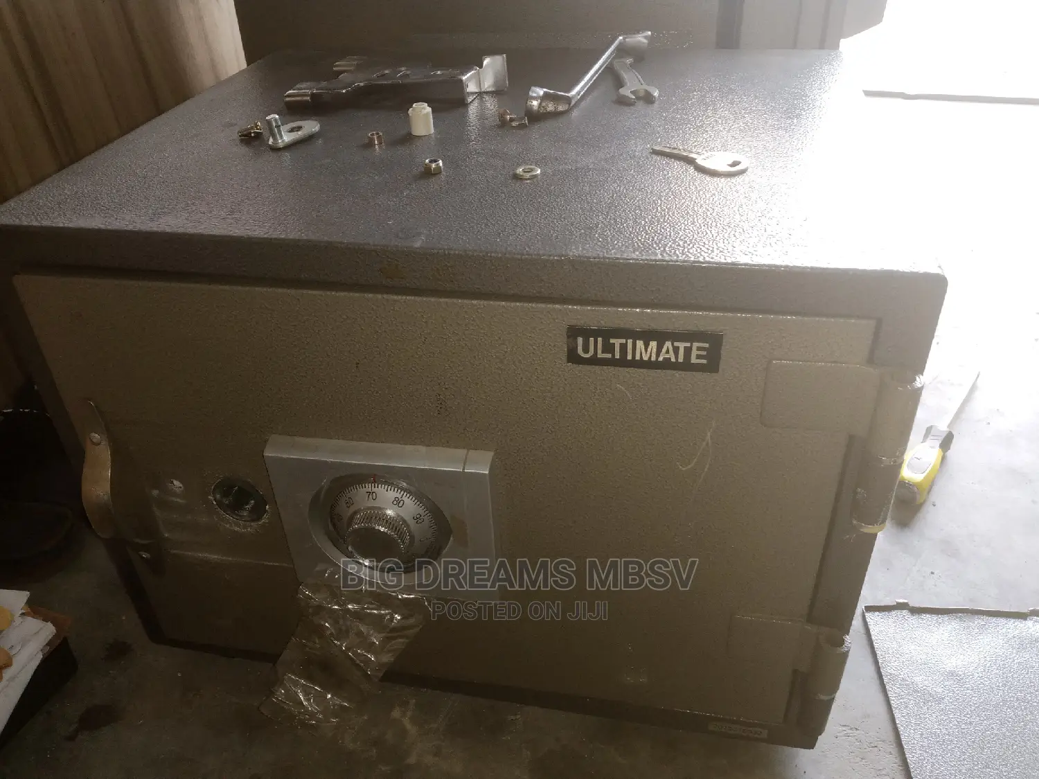 Operate Open ,Repair of 102 Safe