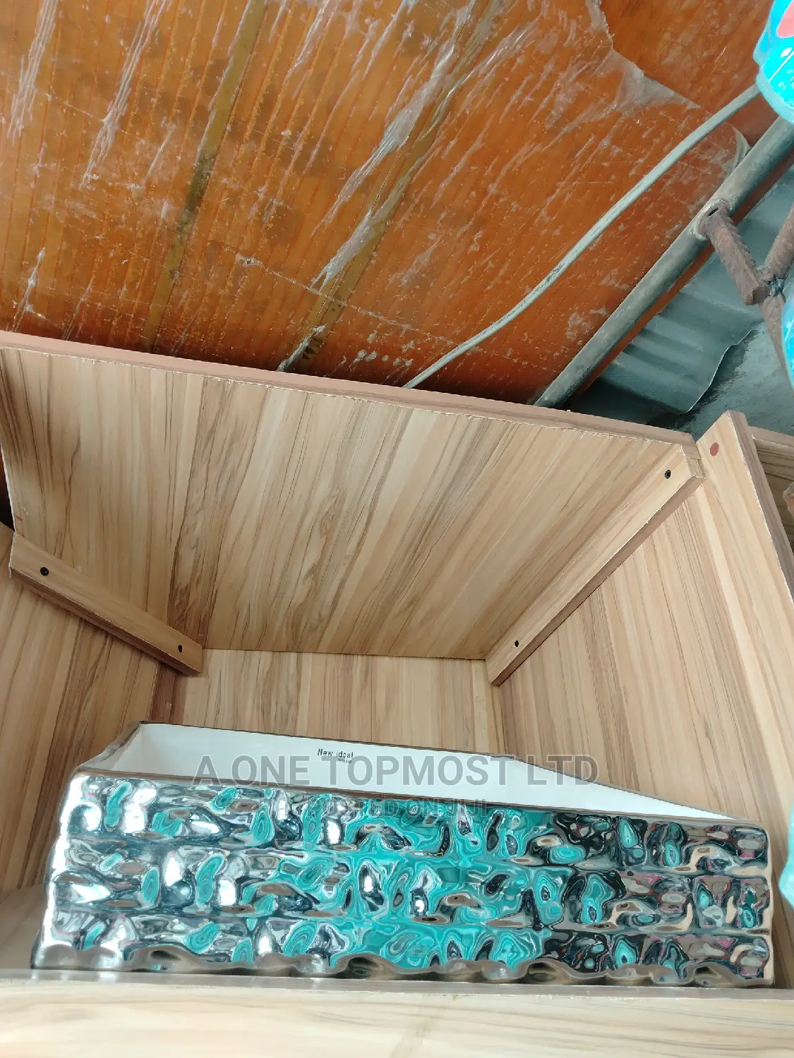 Silver Crest Countertop