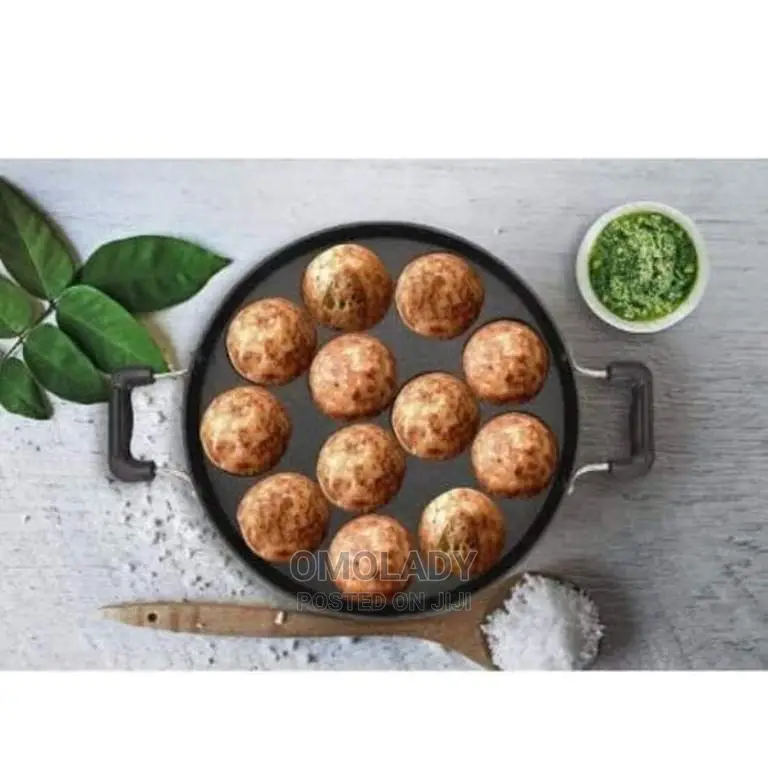 12 Holes Doughnut Cake Baking Pan With Cover