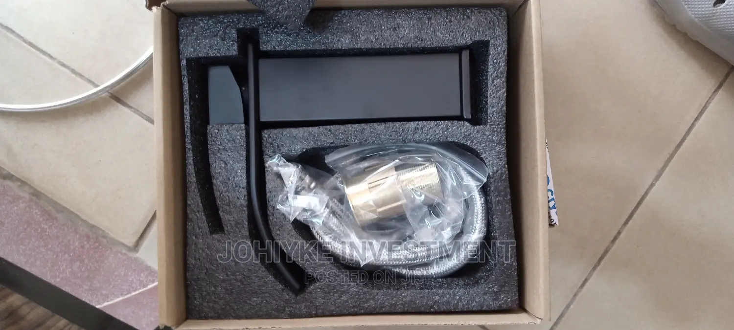 Highe Quality Black Basin Mixer