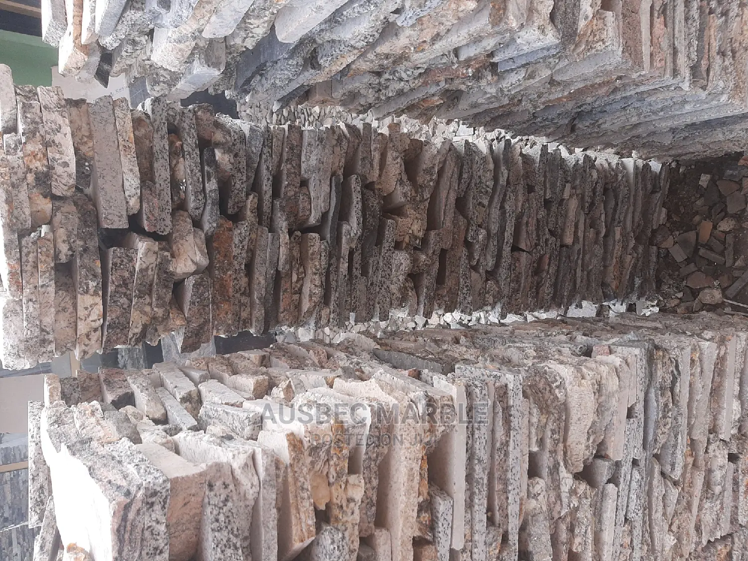 Palladian Marble for Pillars