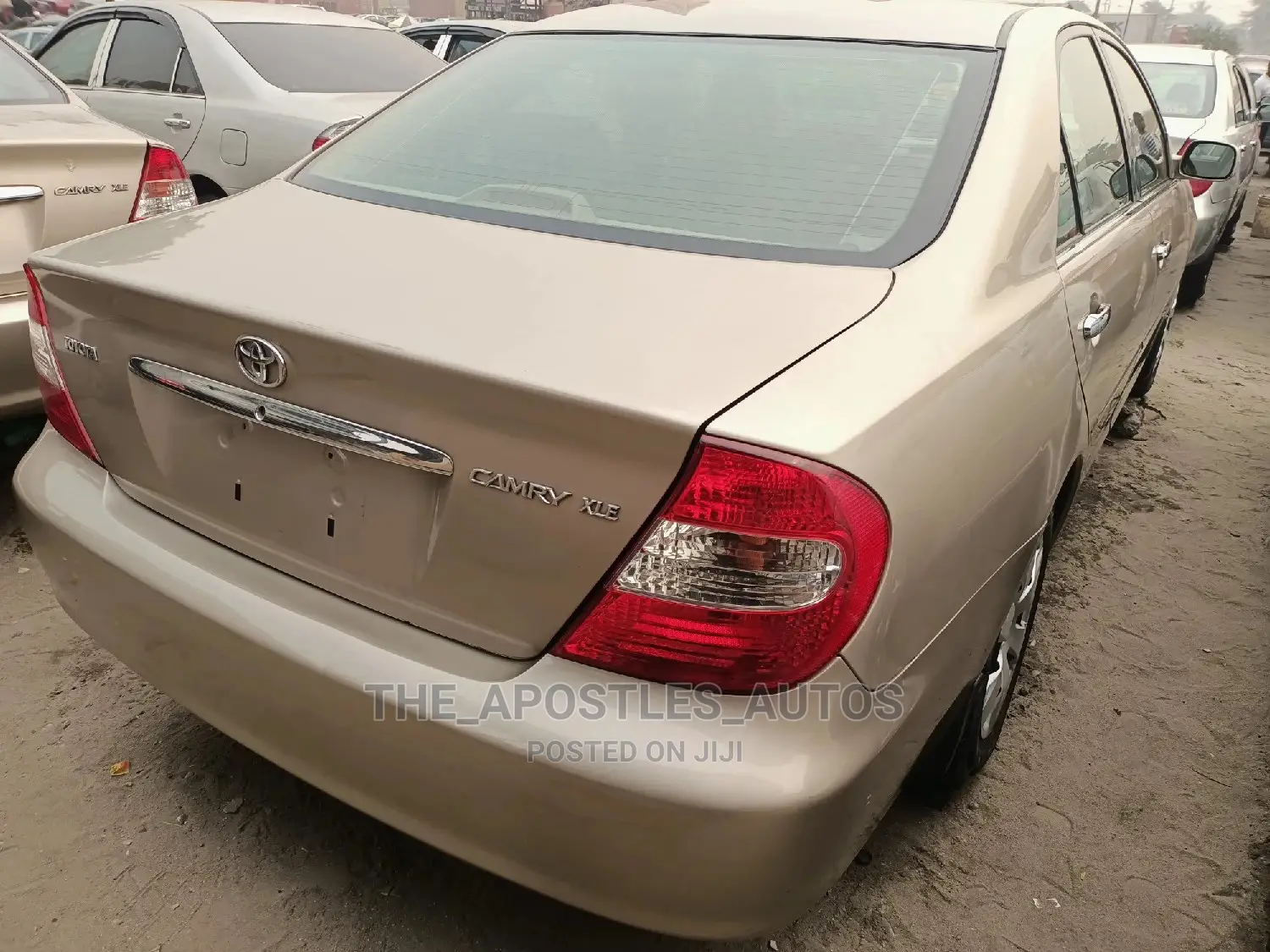 Toyota Camry 2002 Gold