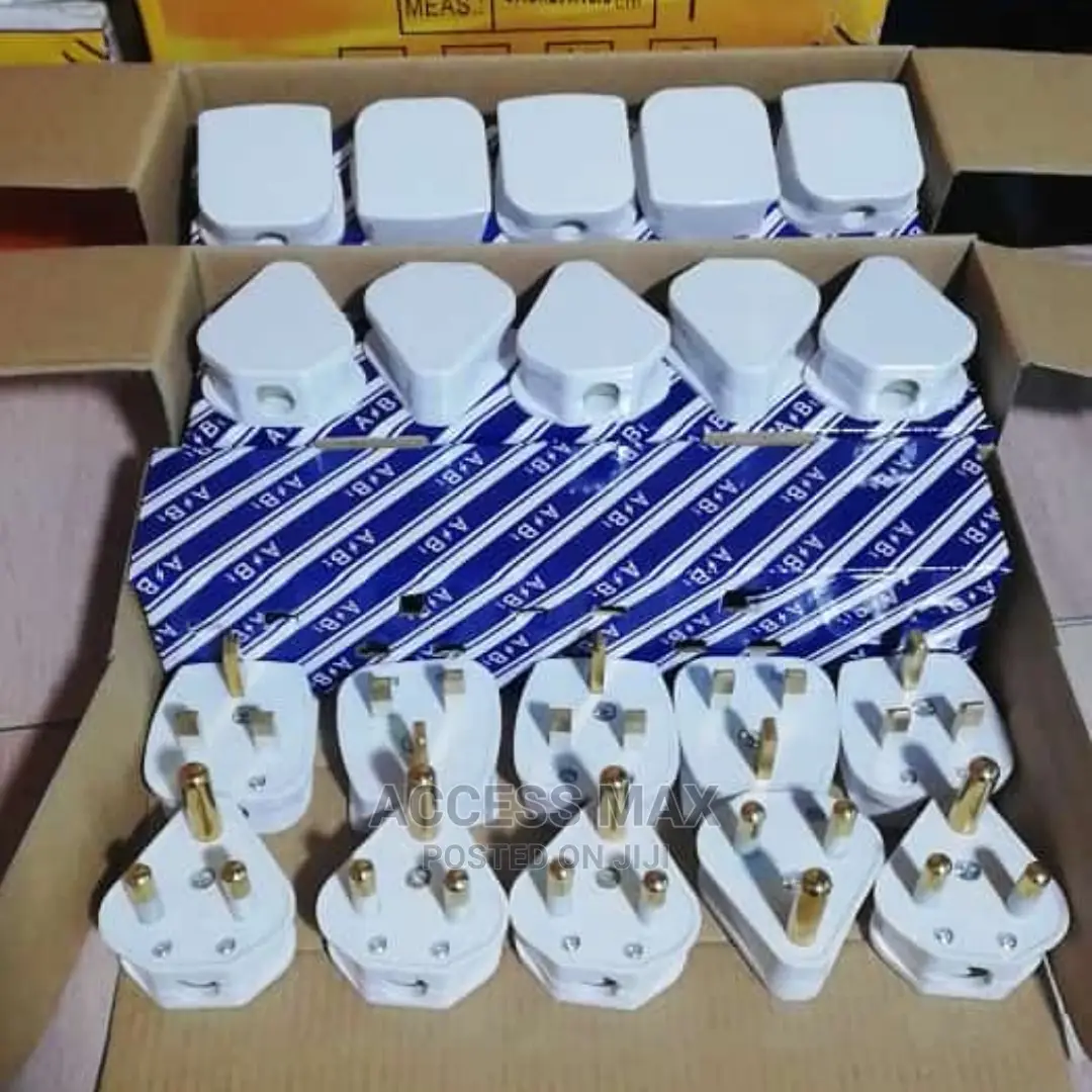 15amp Plug 13 Amp Plug