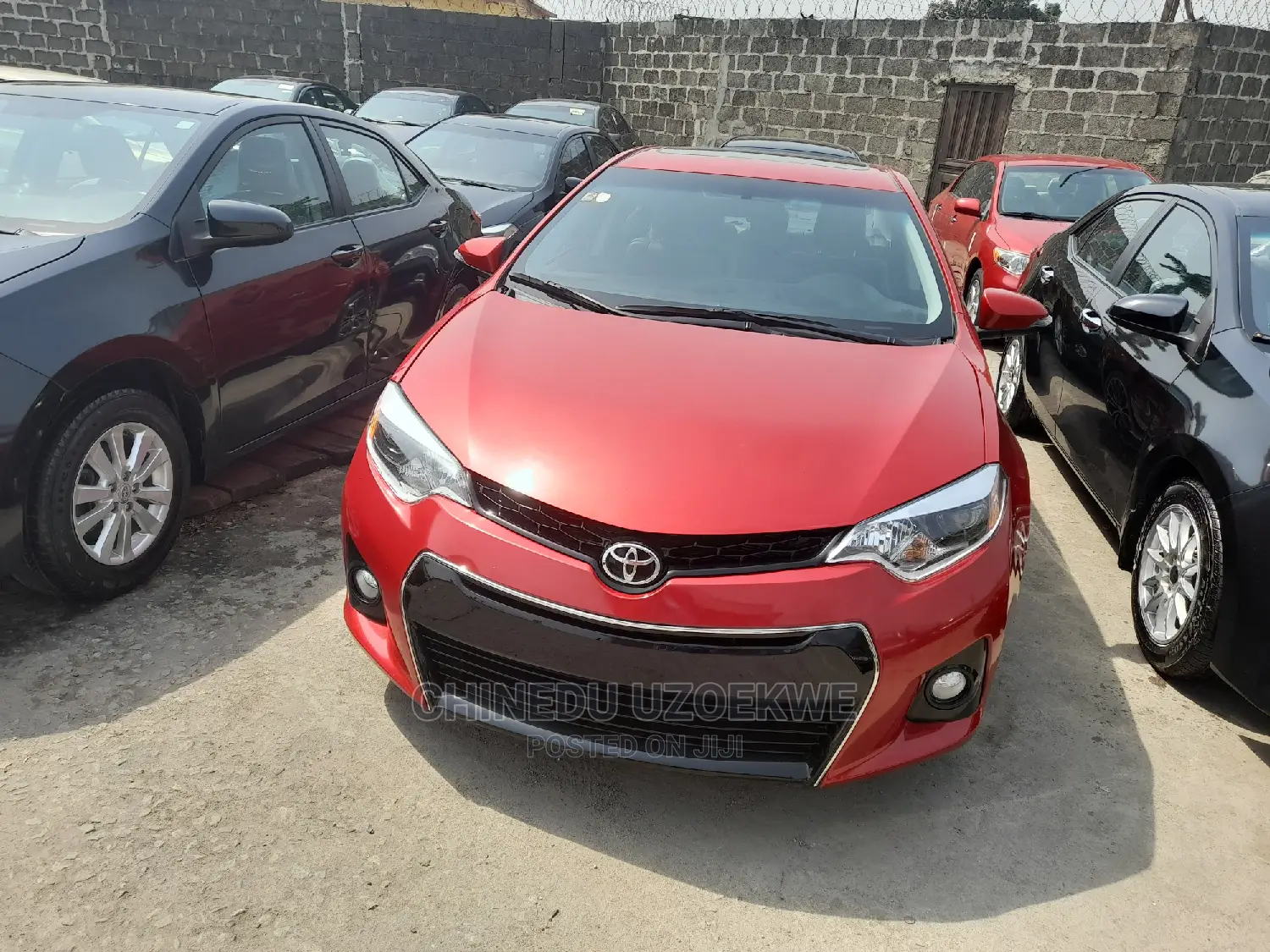 Toyota Corolla 2015 Red