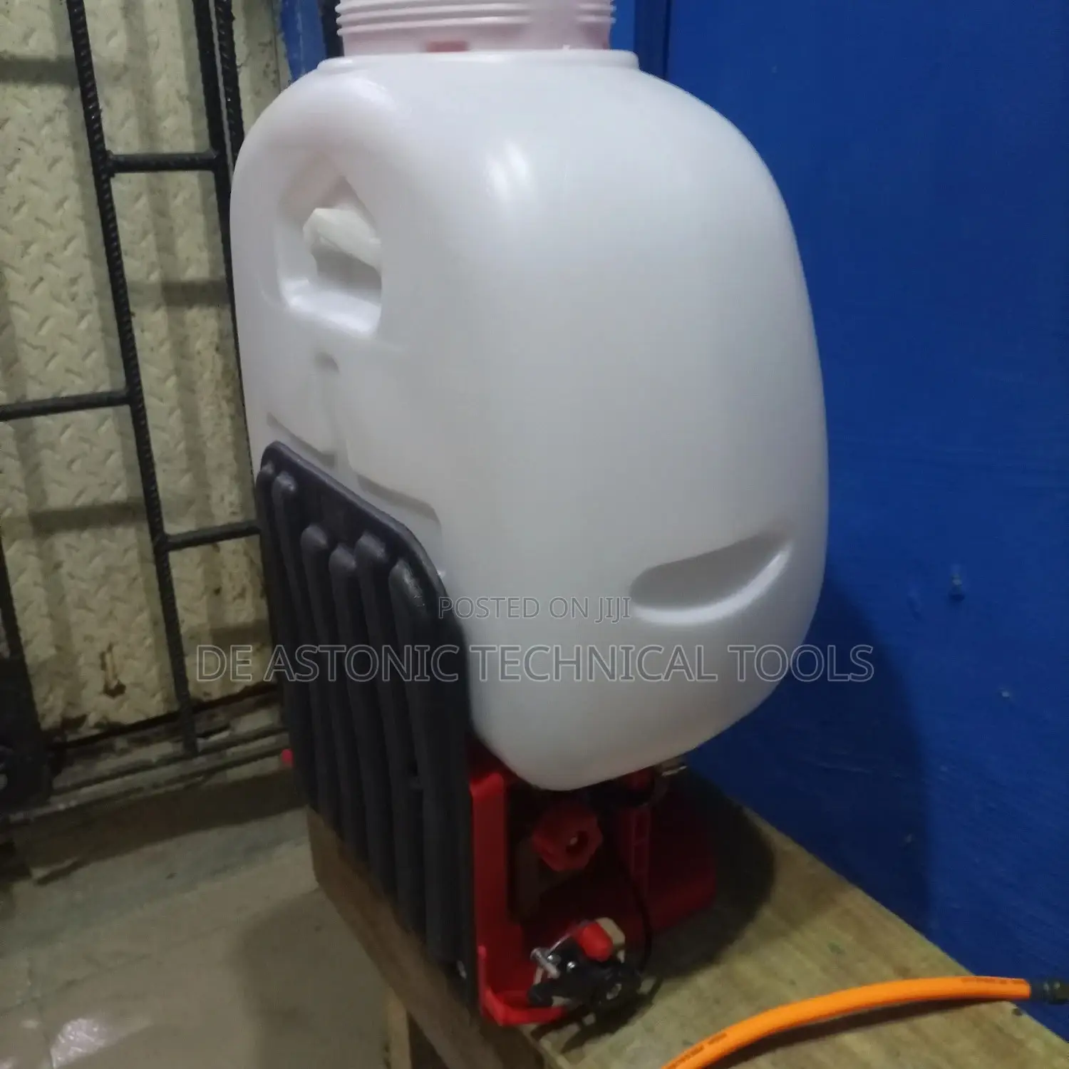 Power Sprayer Machine