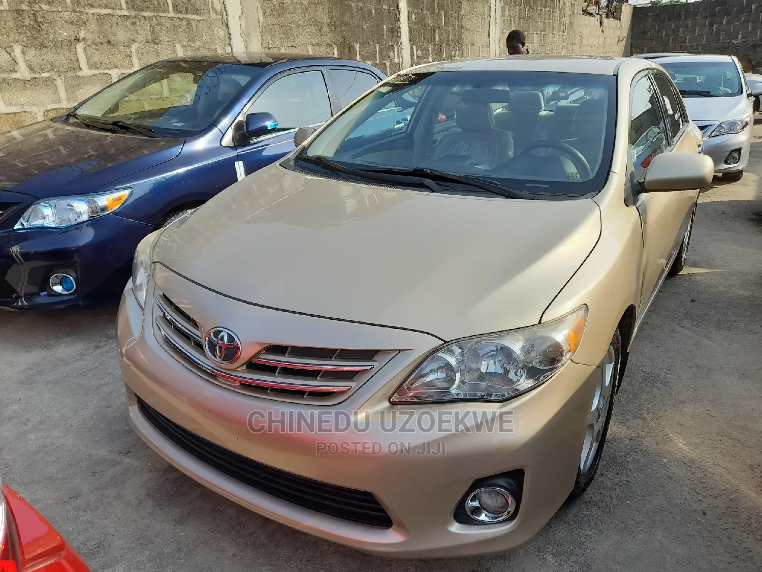 Toyota Corolla 2013 Gold
