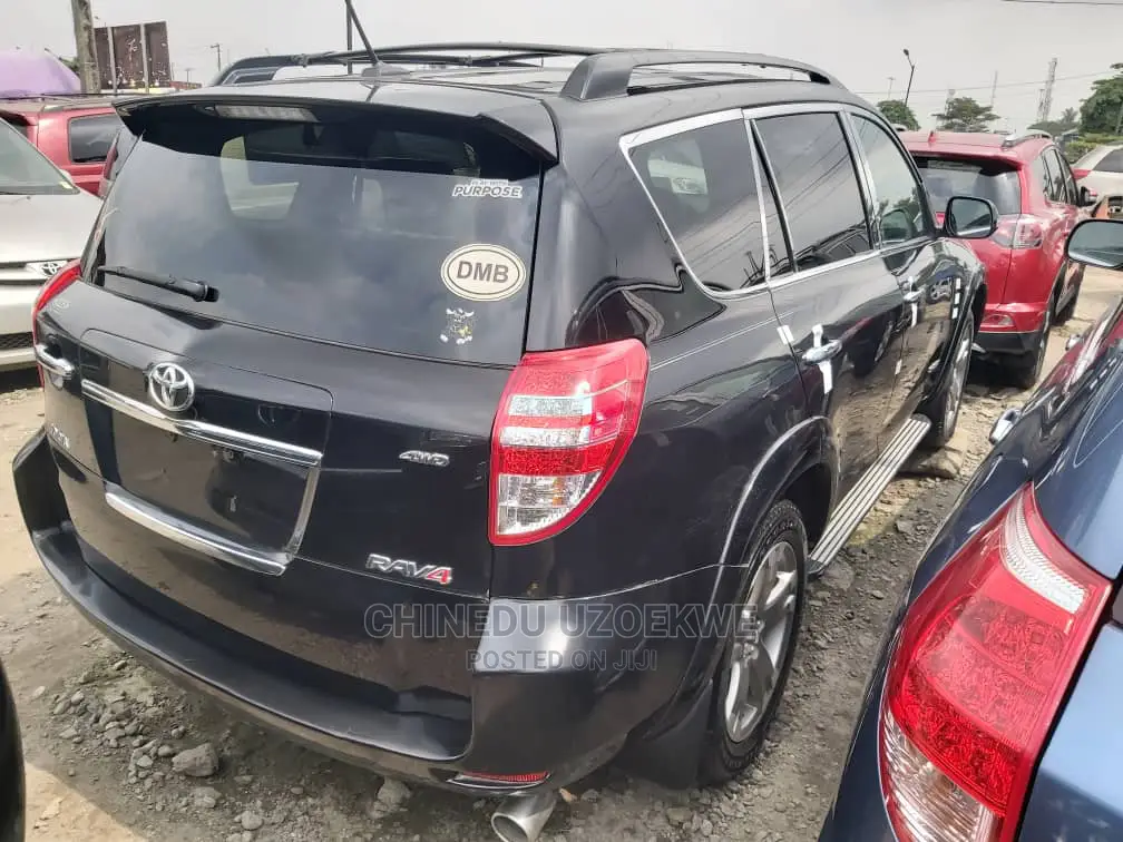 Toyota RAV4 Limited 2011 Black