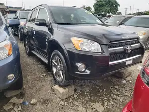 Toyota RAV4 Limited 2011 Black
