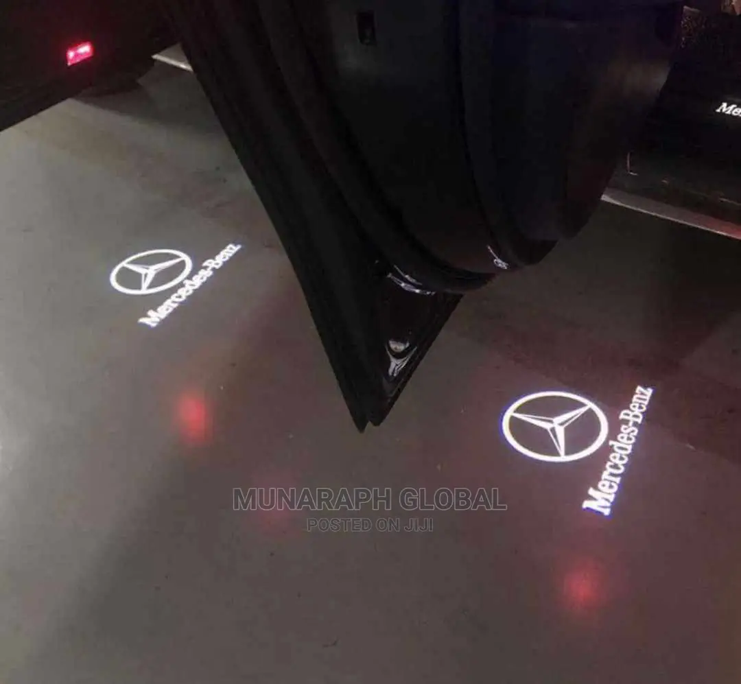 Mercedes Benz Door Light ( Show Benz).