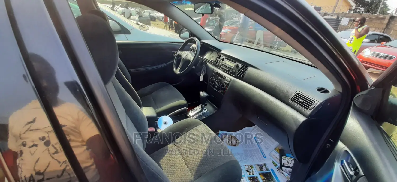 Toyota Corolla 2006 Black