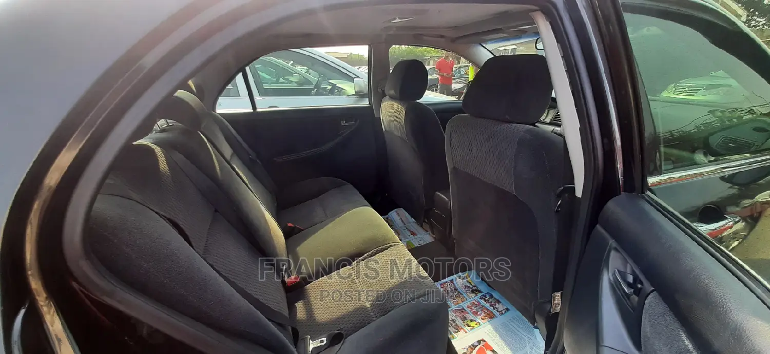 Toyota Corolla 2006 Black