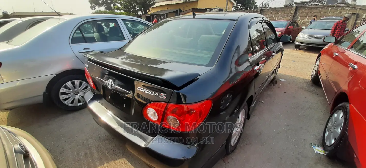 Toyota Corolla 2006 Black