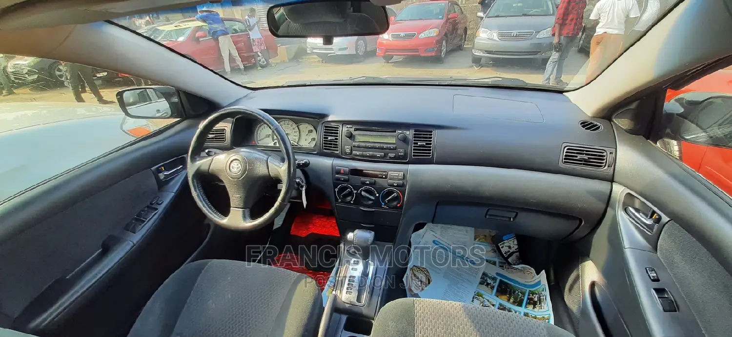 Toyota Corolla 2006 Black