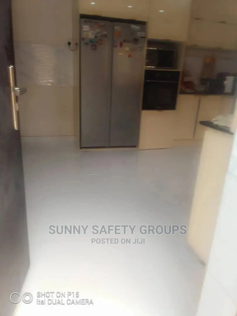 Polyurethane and Epoxy Floor and Tiles Paint