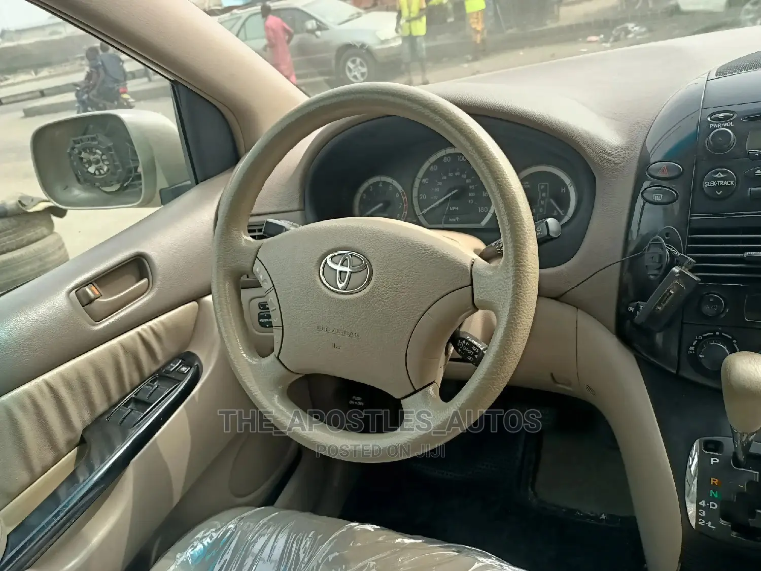 Toyota Sienna LE AWD 2005 Gold