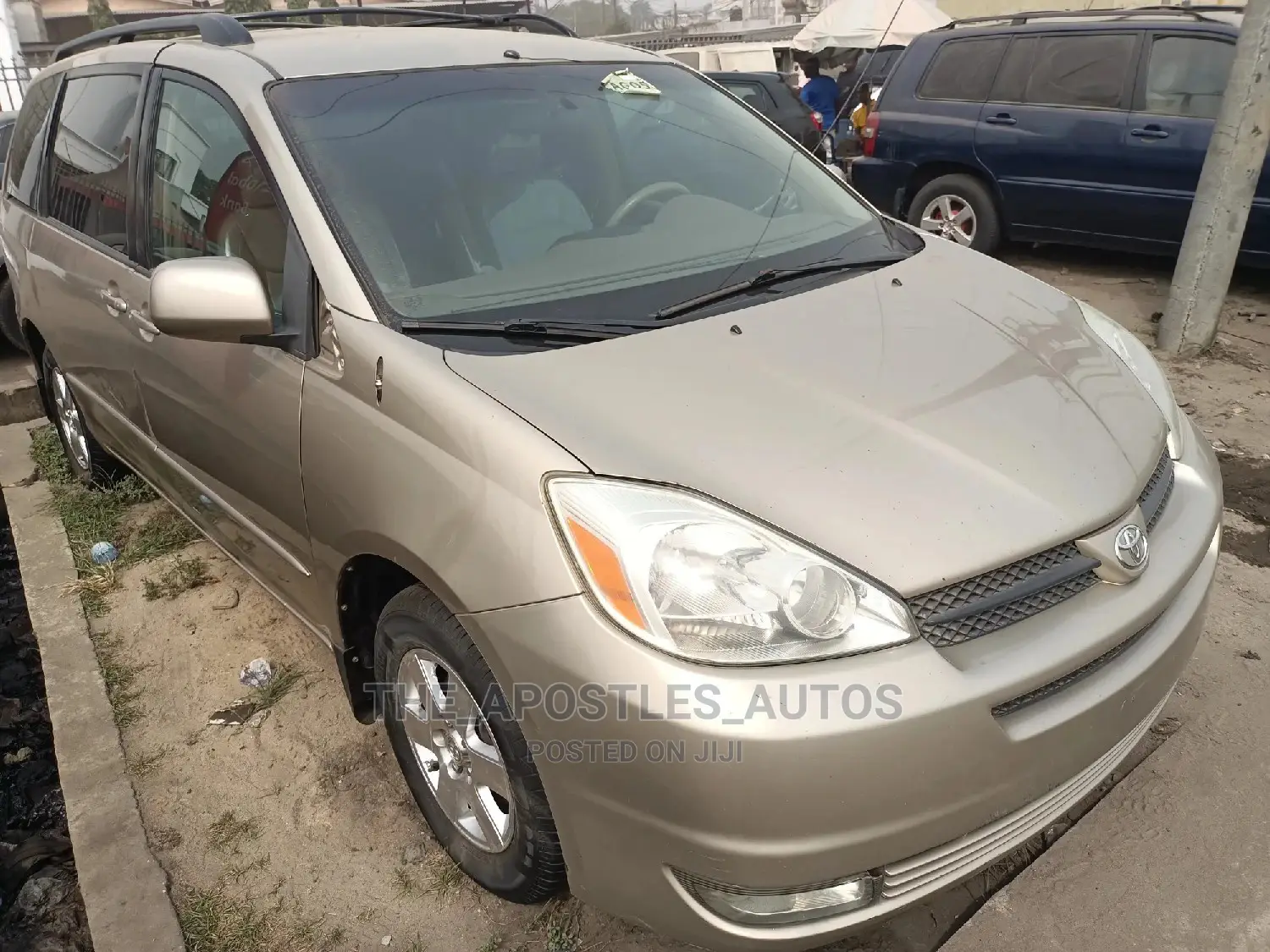 Toyota Sienna LE AWD 2005 Gold