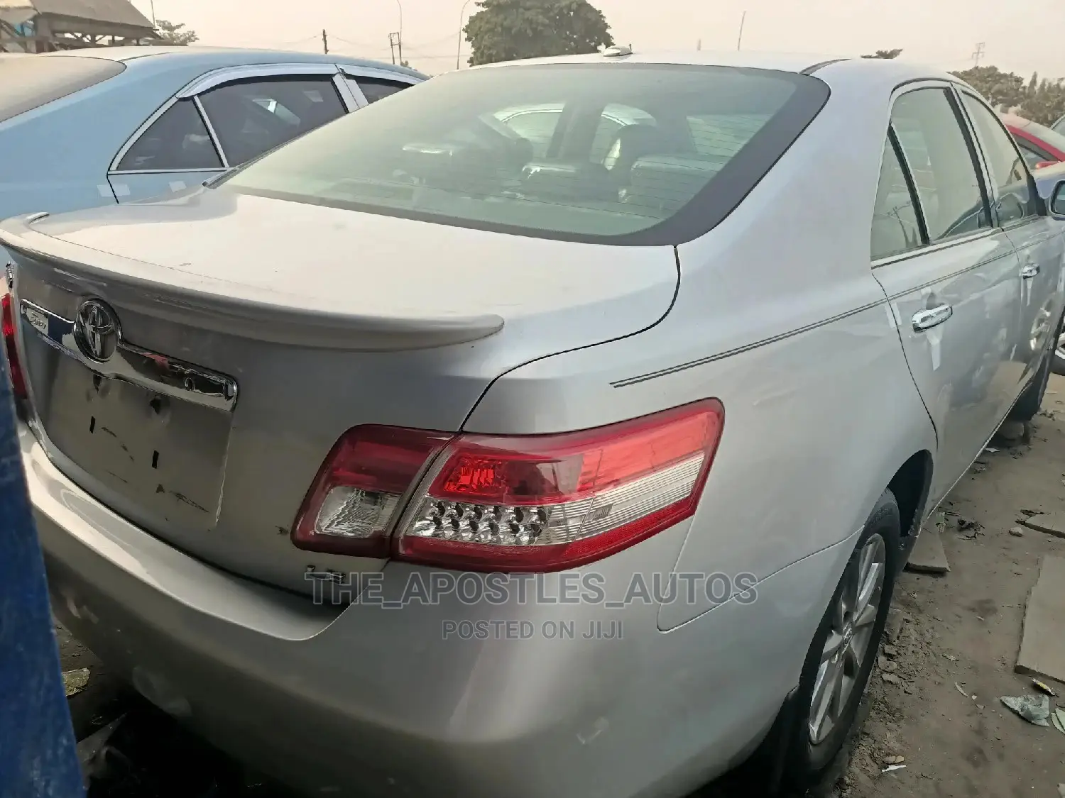 Toyota Camry 2011 Silver