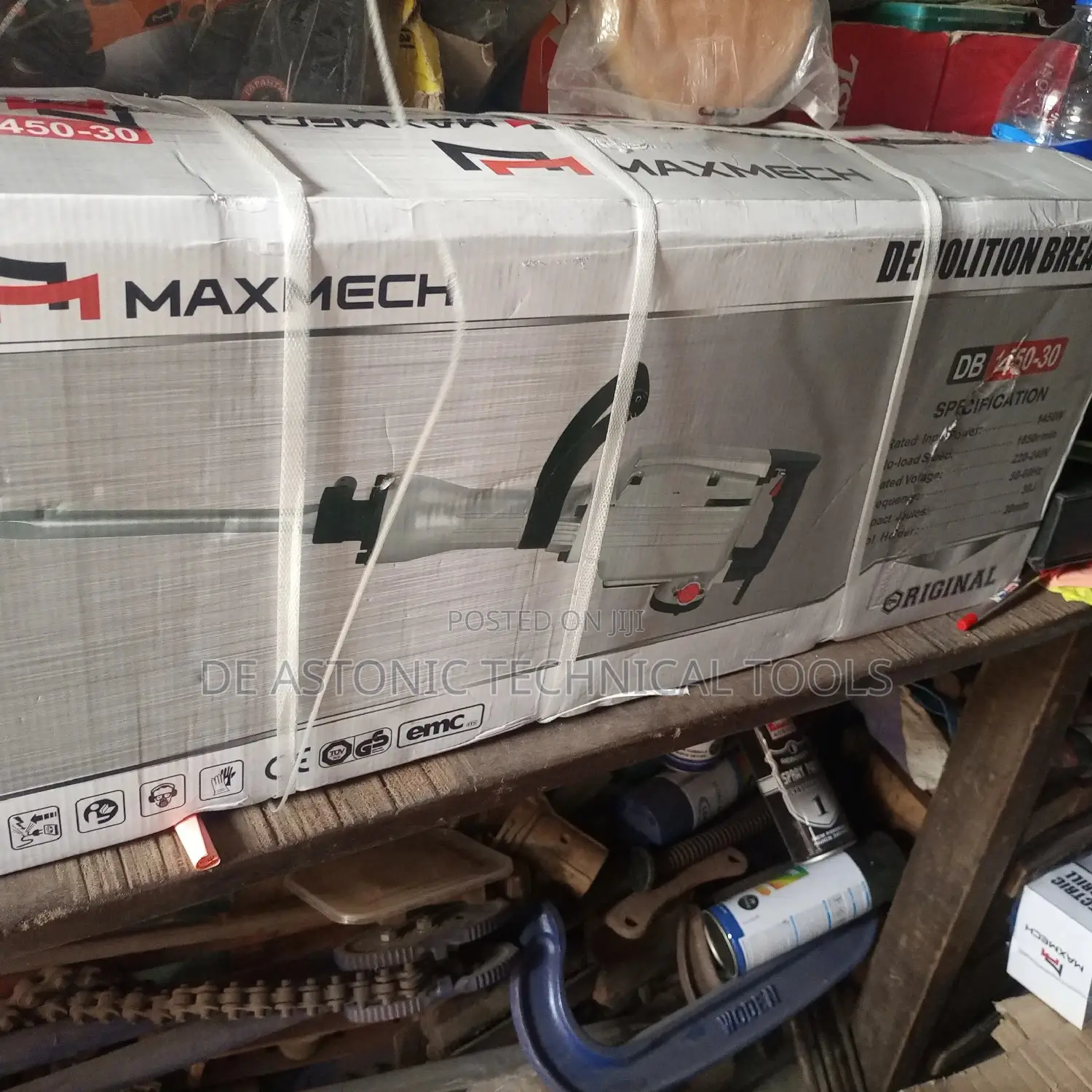 Maxmech 1450w Demolition Breaker