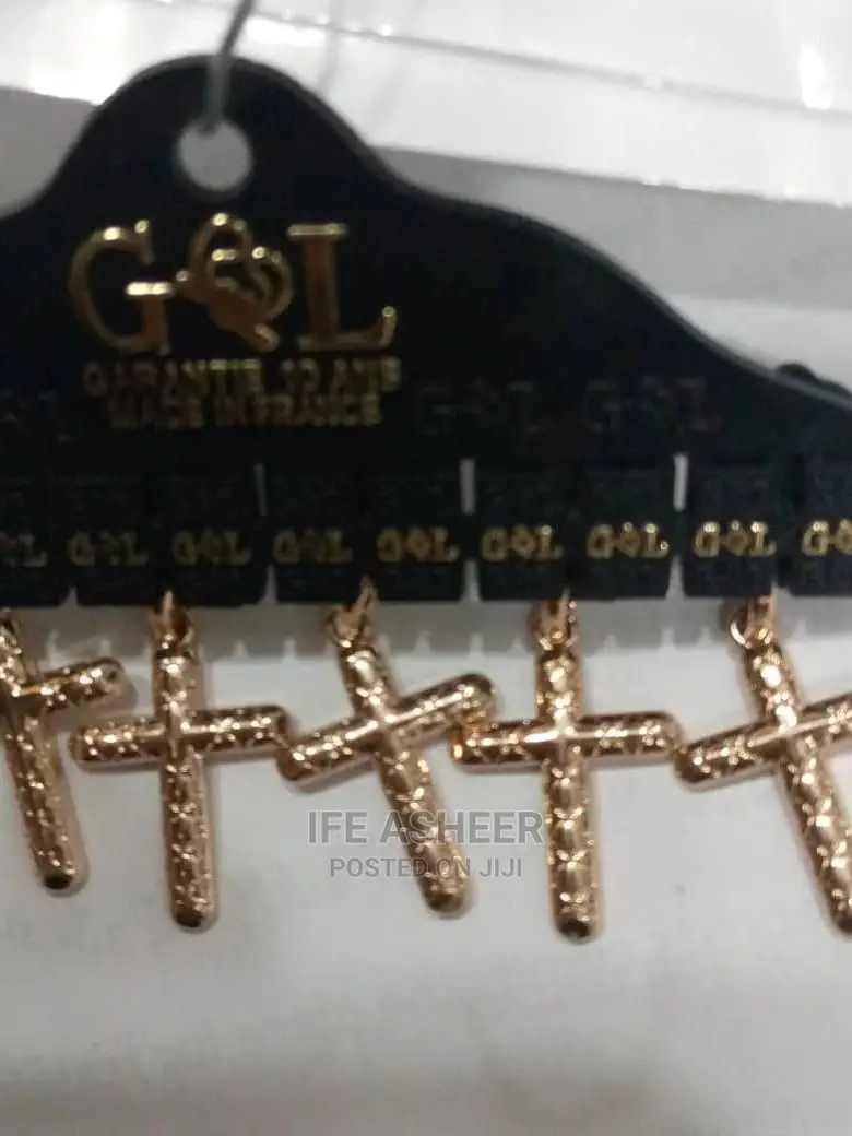 Real GL Cross Pendant 002