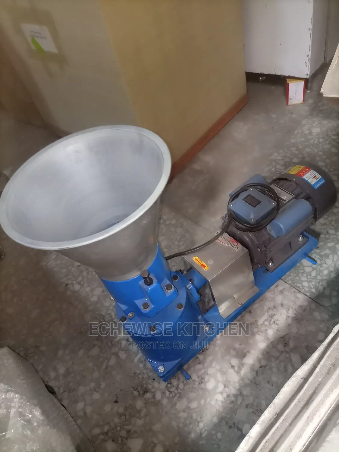 Animal Pellet Machine