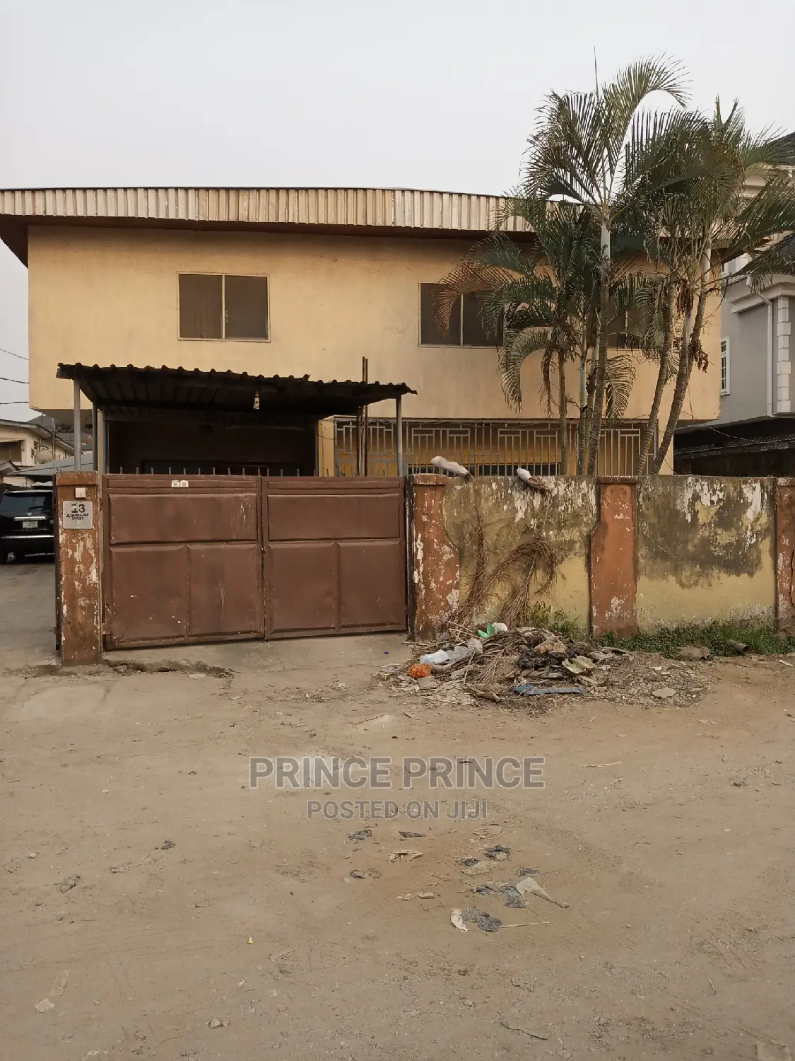 3bdrm Block of Flats in Surulere for sale