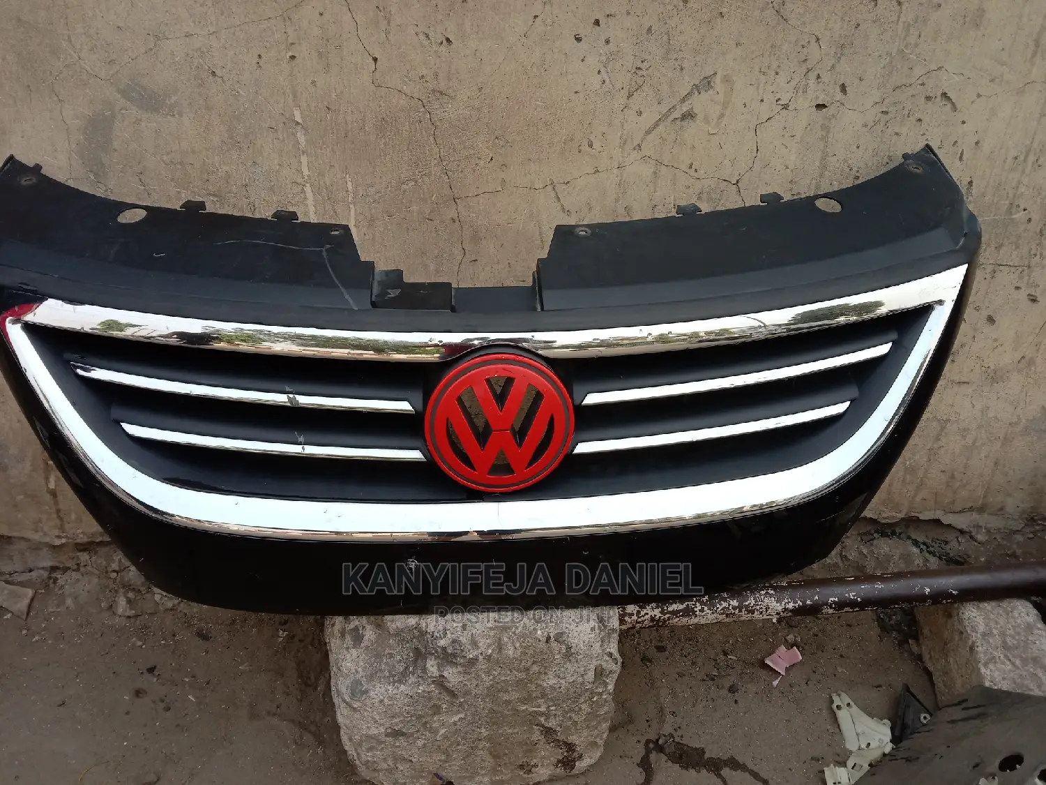 Front Grill Passat CC 2010