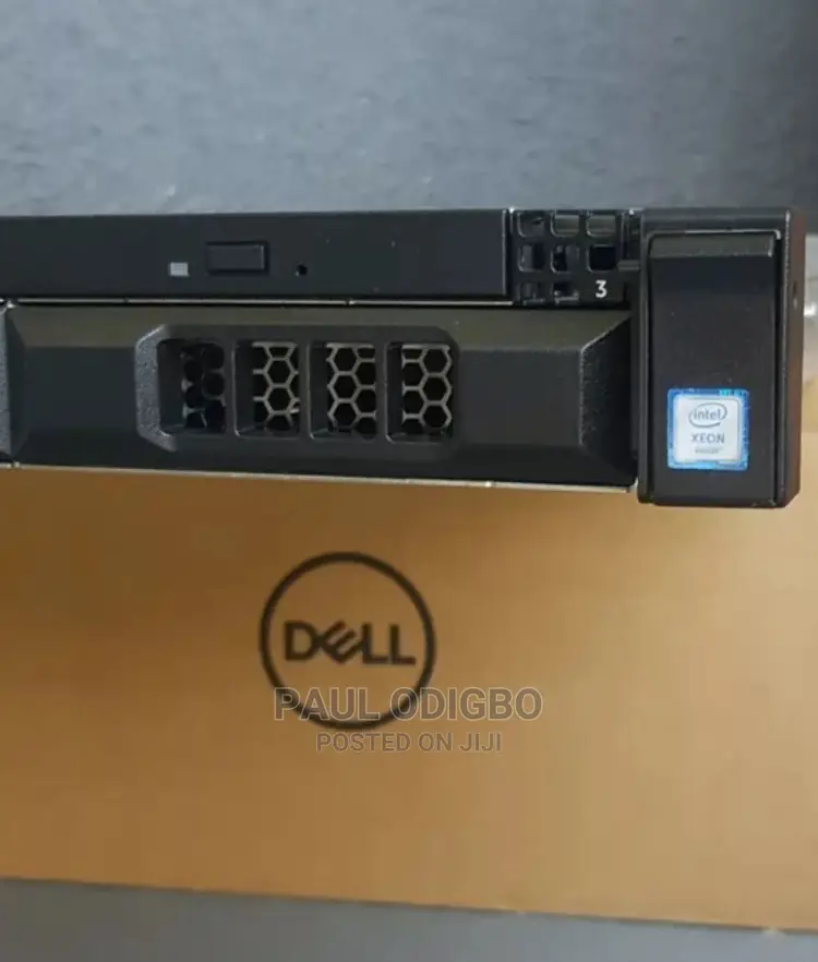 New Server Dell PowerEdge R440 16GB Intel Xeon SSD 1T