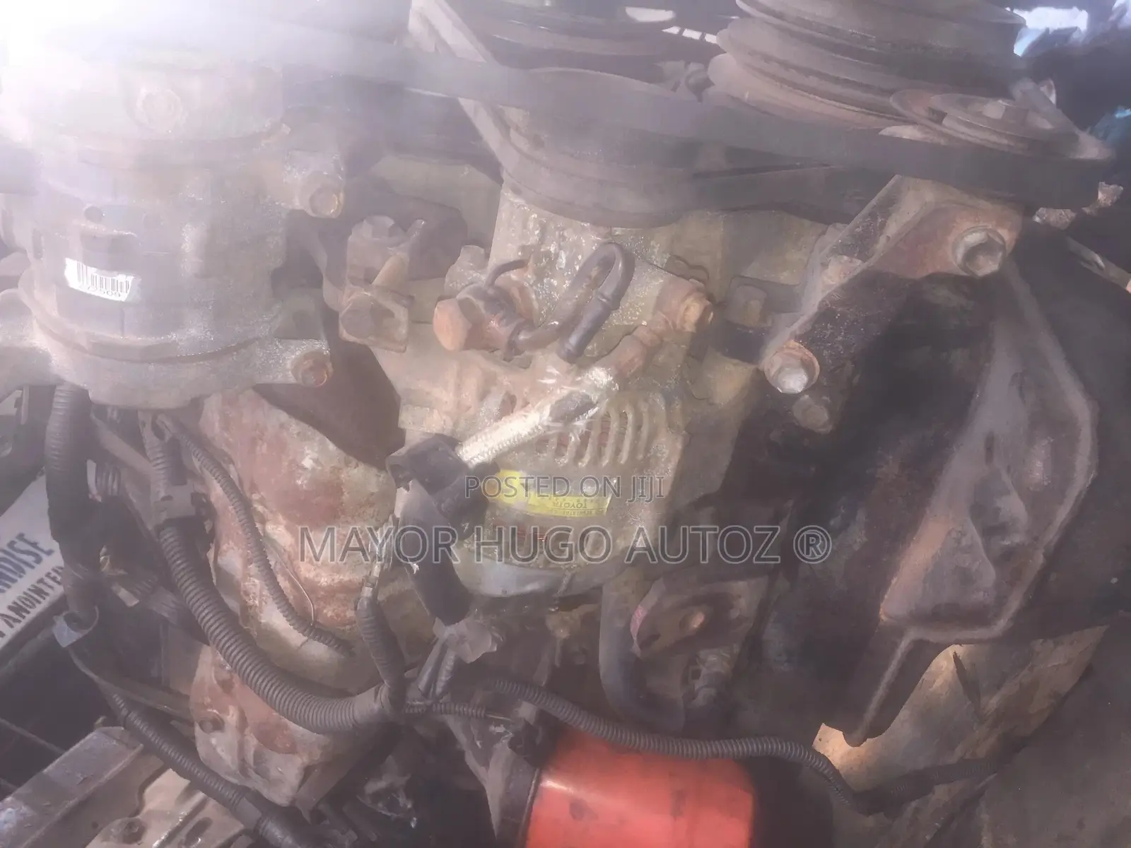 Toyota Hilux 5l Gasoline Engine.