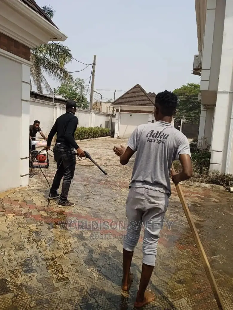 Interlocking Washing and Polishing and Industrial Fumigation