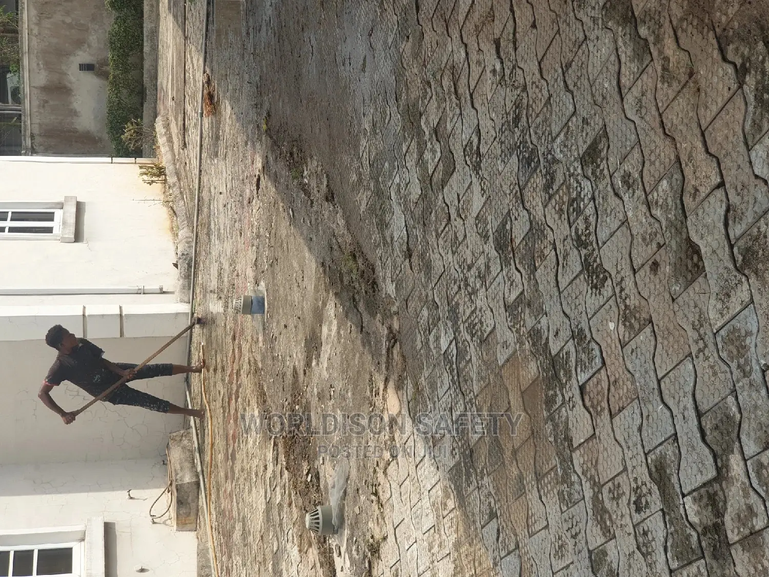Interlocking Washing and Polishing and Industrial Fumigation