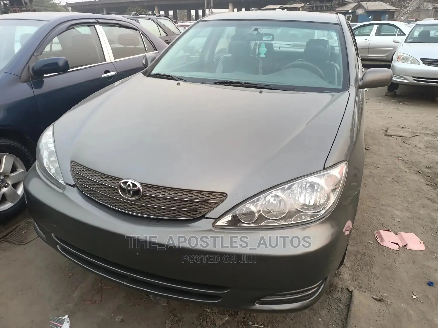 Toyota Camry 2004 Gray