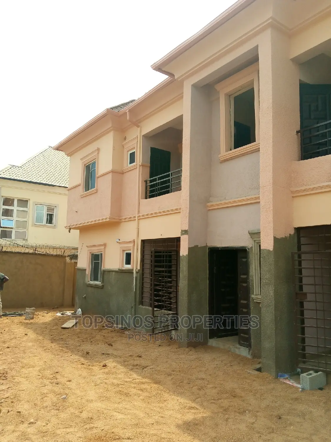 2bdrm Block of Flats in Dawaki for rent
