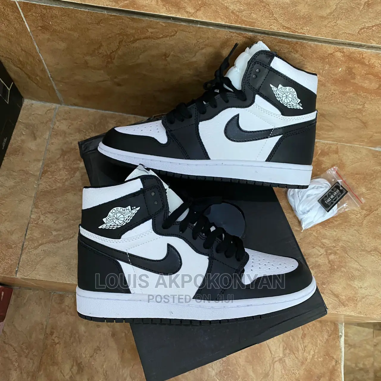 Air Jordan 1 High Og "Black/White"