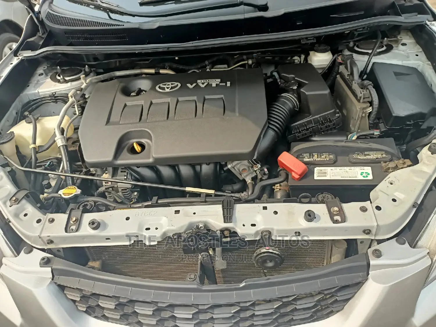 Toyota Matrix 2010 Silver