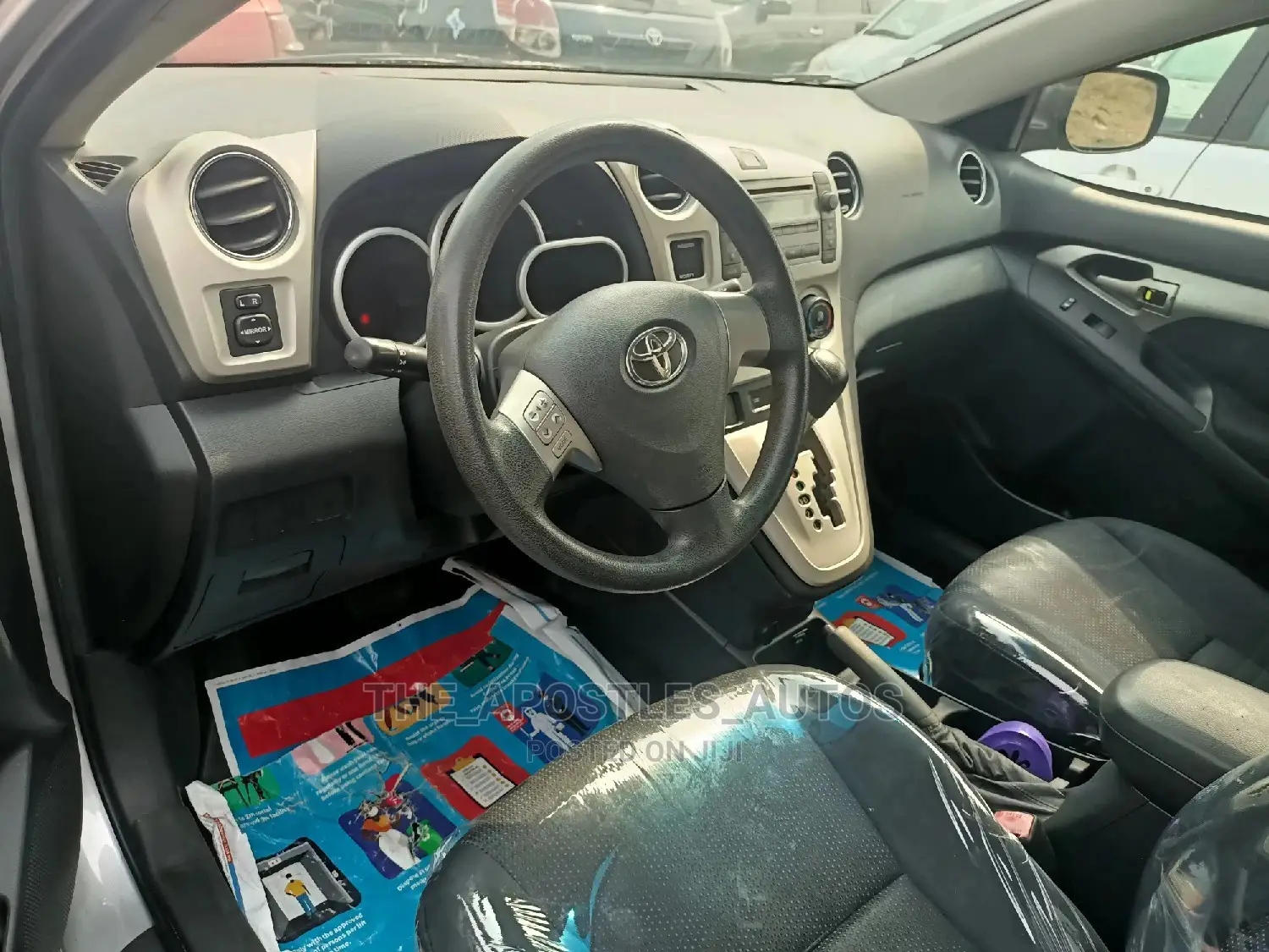 Toyota Matrix 2010 Silver