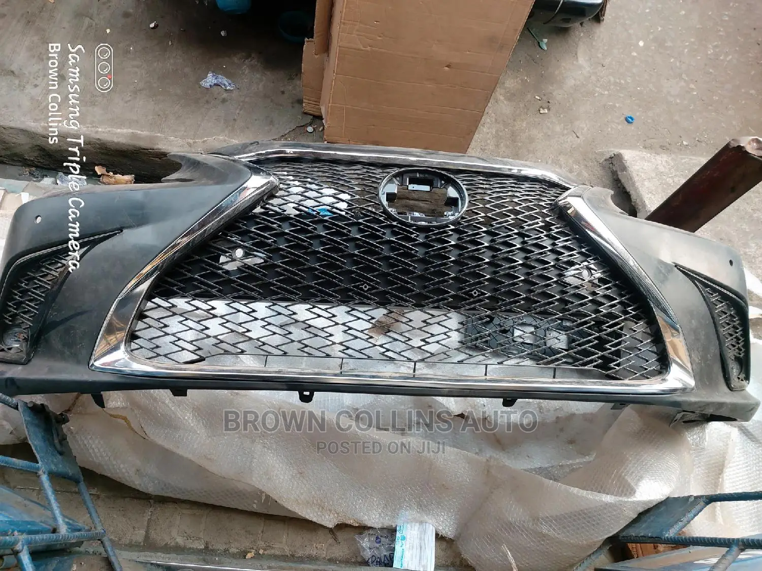 Complete Front Bumper ES350 2018 Sport With Fog Light
