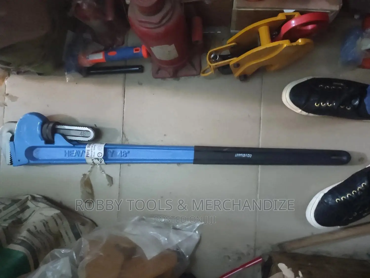 Covenant Pipe Wrench 48" 1200mm
