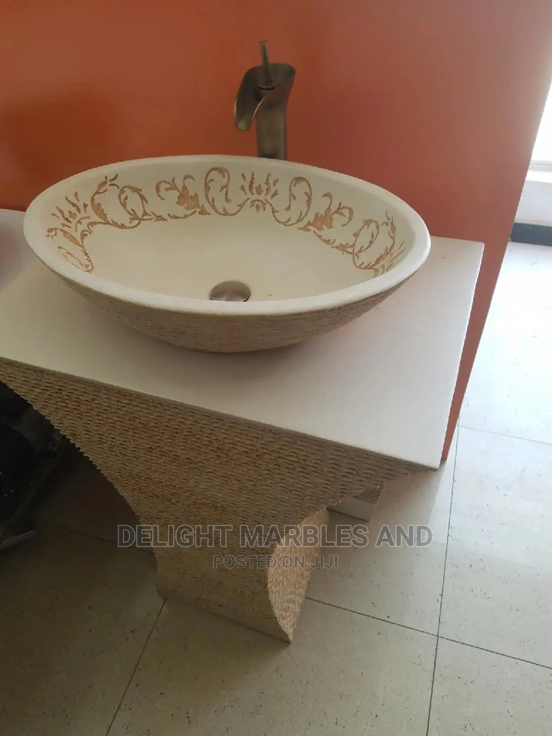 Quality Ceramic Sets of German Water Closets.