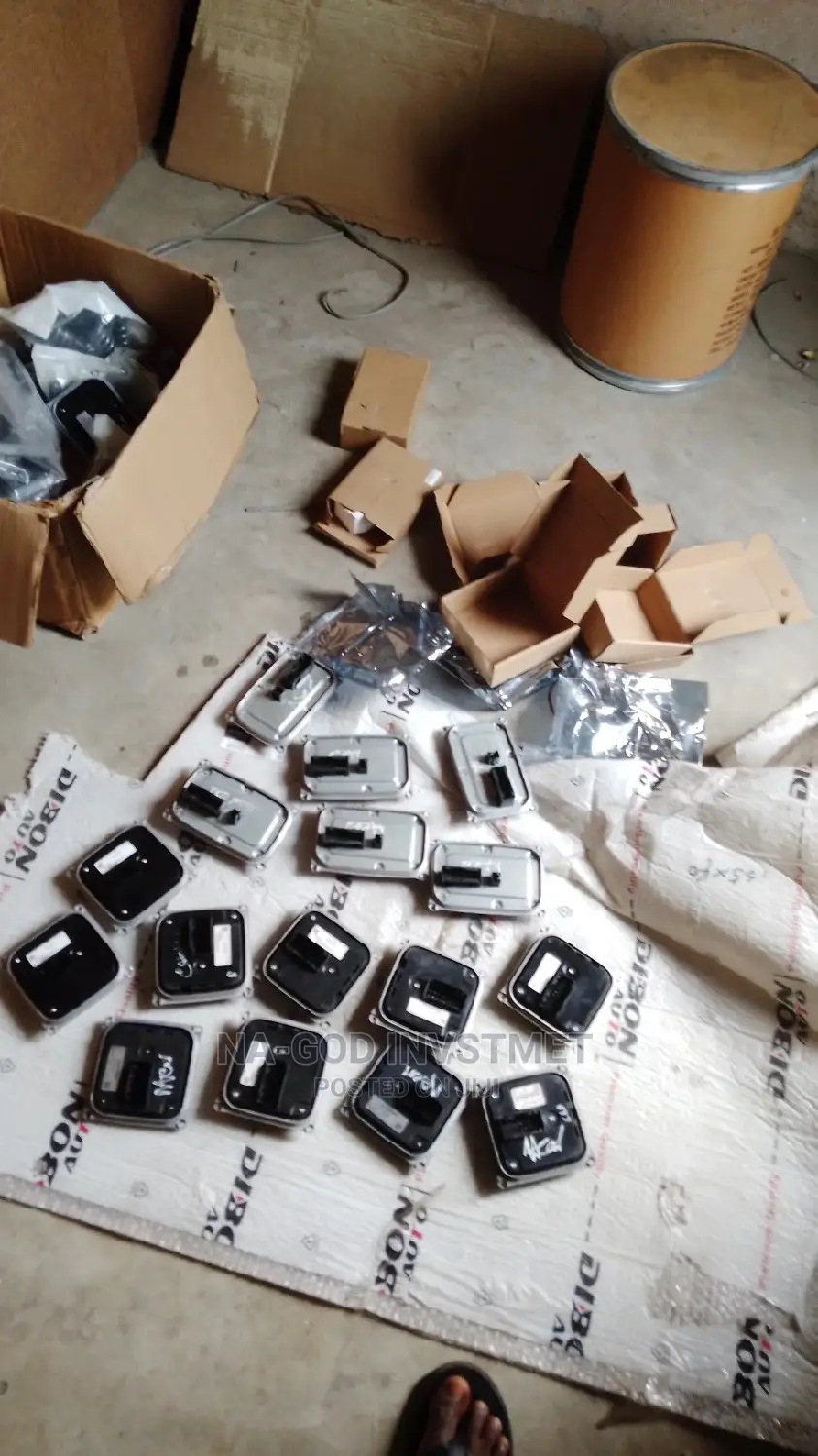 All Types of Benz LED Charger Available