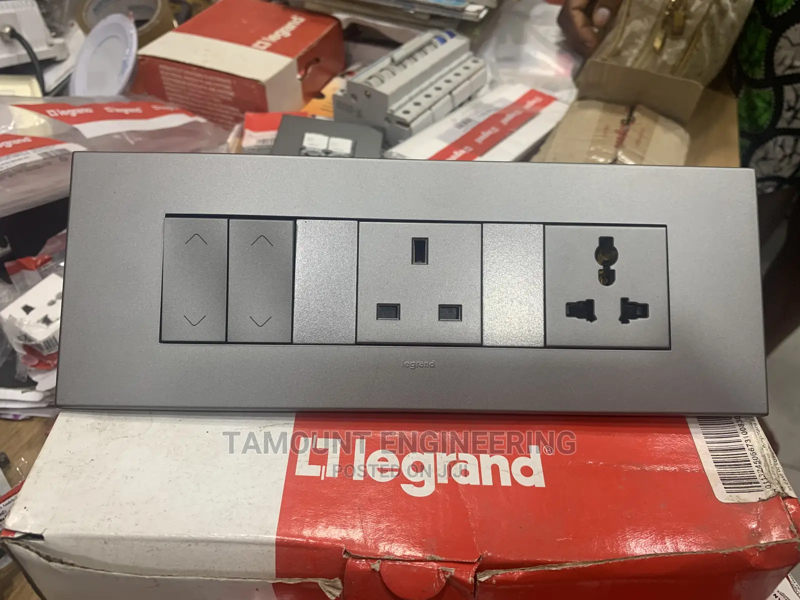 2gang Socket and 2gang Switch